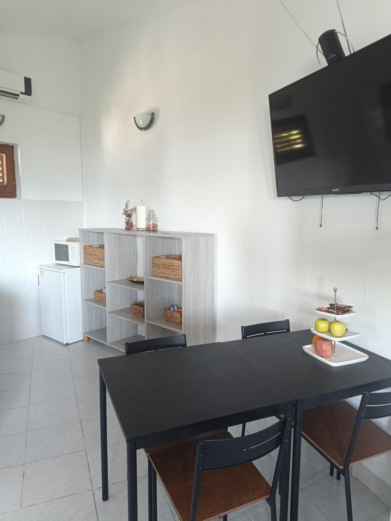 Studio Apartmani Tucic Celina Exterior foto